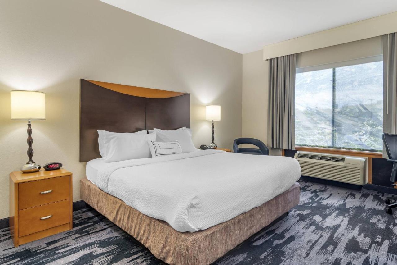 Fairfield Inn & Suites By Marriott Commerce Exteriör bild