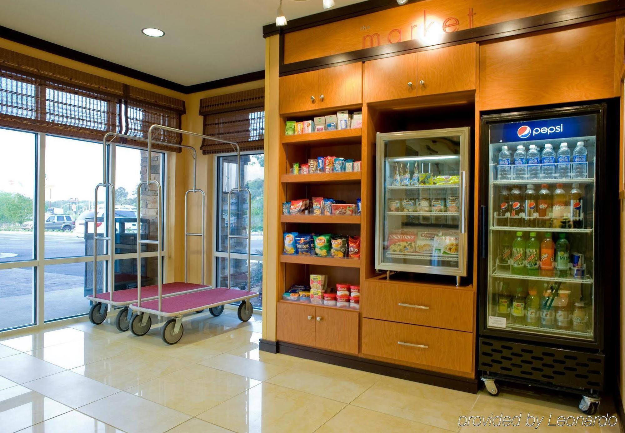Fairfield Inn & Suites By Marriott Commerce Restaurang bild
